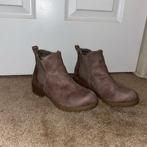 Size 2, Madden Girl tan booties